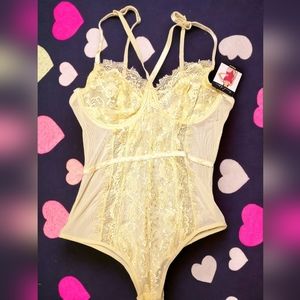 French Affair Yellow Lingerie size medium